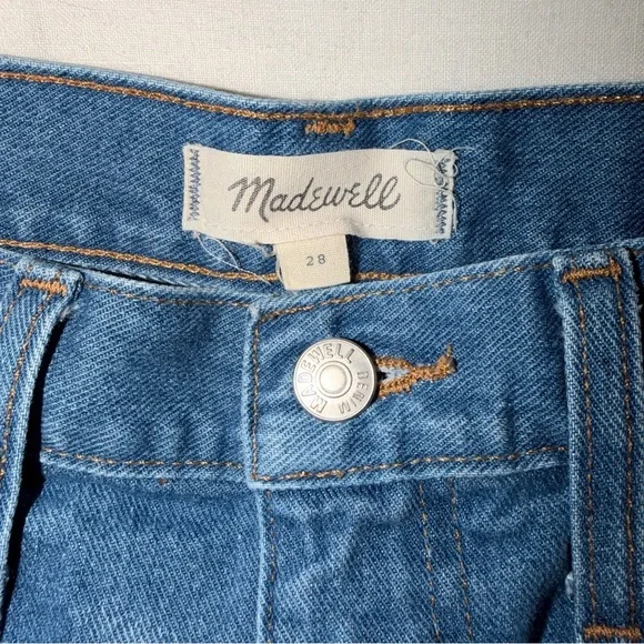 NWOT - Madewell Classic Blue Jean Shorts - Picture 2 of 7